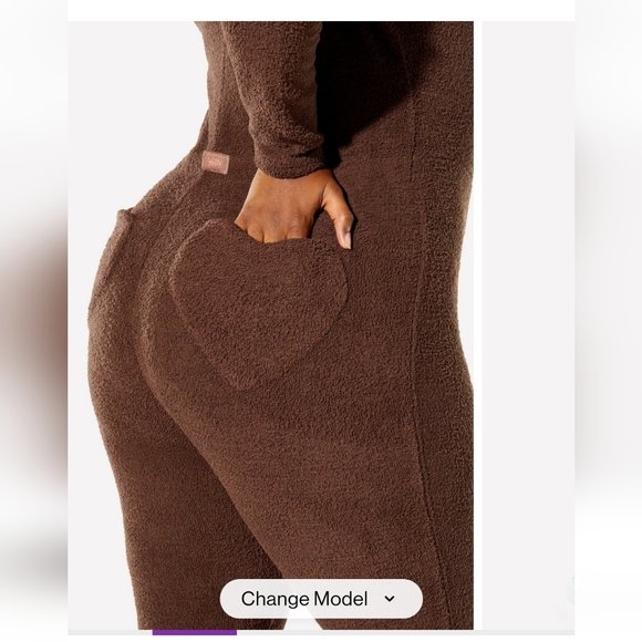 Pet Me Heart Pocket Onesie - Picture 4 of 10